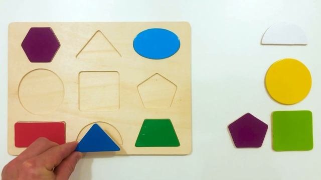 Учим геометрические фигуры | Деревянные развивающие игрушки для самых маленьких