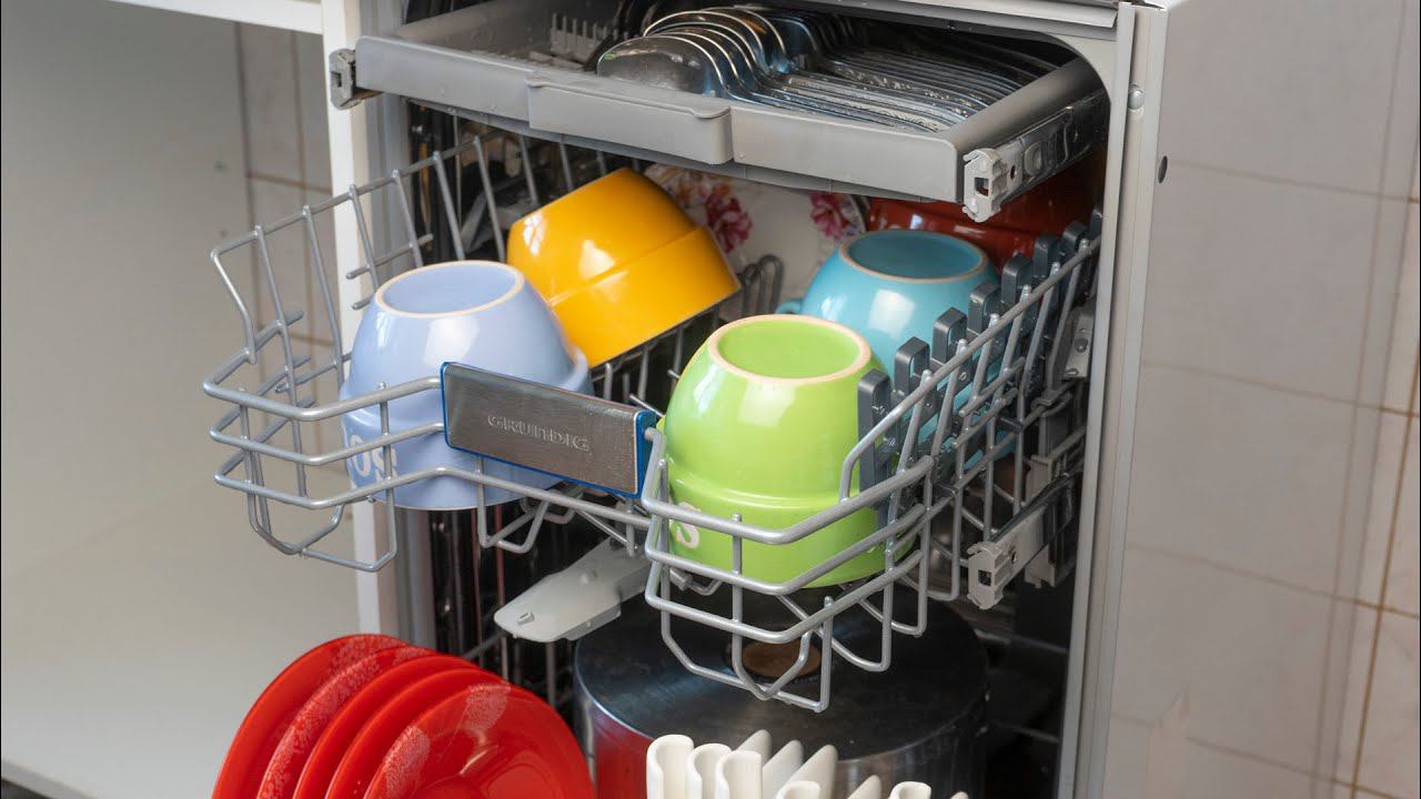 Обзор встраиваемой посудомоечной машины Grundig GSVP4151P смотреть онлайн