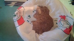 Чем лучше отмыть масло и запах бензина на руках?