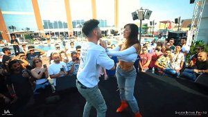 Sebastian Yatra ? Tacones Rojos | LUIS Y ANDREA | DUBAI ??