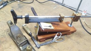 4 в 1! Точилка для ножей, стамесок, железко рубанка, ножниц!!!!