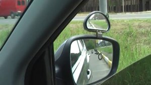 Упражнение для тренировки езды на автомобиле задним ходом