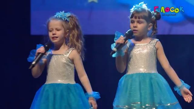 Детская песня Маленькому дождику каждый очень рад | Академия Голосок | Группа Улыбка (5 лет) смотреть онлайн