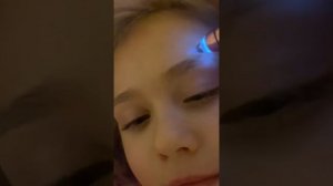 Триммер для бровей, усиков и мелких волосков