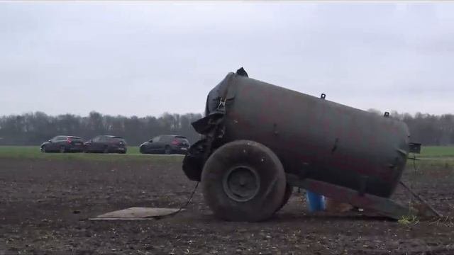 КАРБИДНАЯ СТРЕЛЬБА  вот такие развлекухи у Немцев .