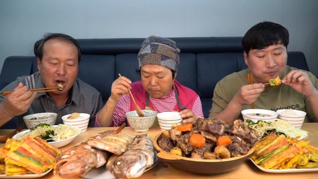 새해 복 많이 받으세요! 설날 맞이 설음식 한 상 가득! (Festive dishes for the New Year) 요리&먹방!! - Mukbang eating show смотреть онлайн