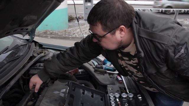 mitsubishi lancer 10 X замена свечей зажигания смотреть онлайн