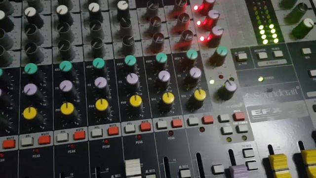 Mixer SoundCraft EFX 8 2 Có Live Stream Được Không ????? смотреть онлайн