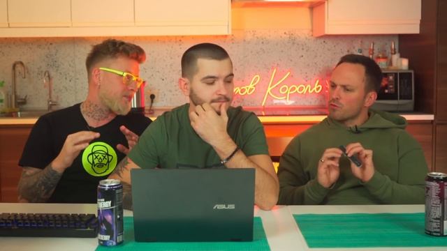 НЕЙРОСЕТЬ! ТРЕК ЗА 5 МИНУТ! Габарик и Столярик ДЕЛАЮТ ХИТ с помощью искусственного интеллекта!