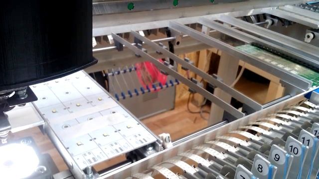 Установка SMD диодов 3.5х3.5 мм и разъемов смотреть онлайн