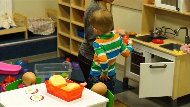 Кидбург - город детских профессий. Работа на ферме, пекарем, в магазине и развивашки для малышей смотреть онлайн