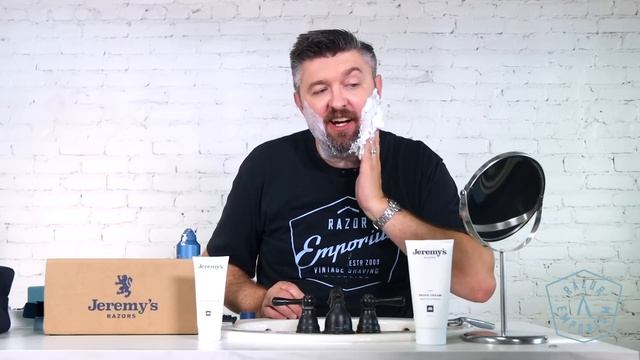 Harry's Razor vs Jeremy's Razor Which Razor Gives the Best Shave?! смотреть онлайн