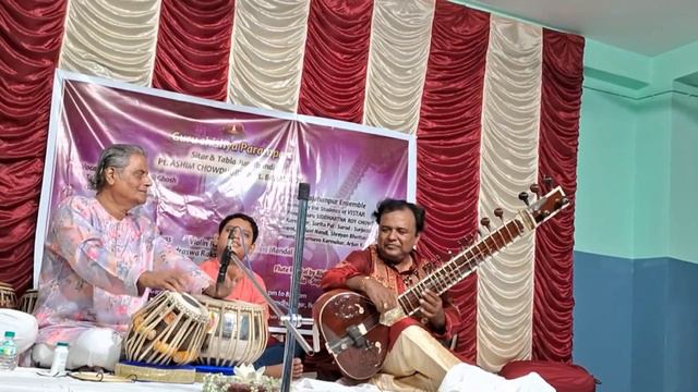 Pandit Ashim Chowdhury (Sitar) & Pandit Bimal Roy (Tabla) // Raag Bhairavi смотреть онлайн