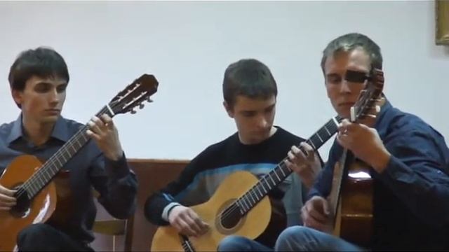 Astor Piazzolla Libertango. Ансамбль гитаристов. Одесса.avi смотреть онлайн