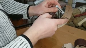 Классная приспособа для РЕМОНТА ОБУВИ ДОМА Барабан для Крепления наждачной бумаги на станке!