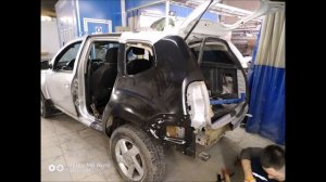 Рено Дастер замена заднего крыла.