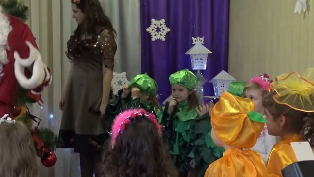 Песня с Дедом Морозом и игра смотреть онлайн