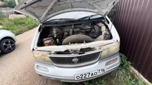 Прикупил Ниссан ларго по низкой цене с двигателем в багажнике