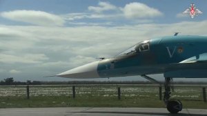 Экипажи Су-34 ГрВ Восток уничтожили противника сбросами ФАБ-500