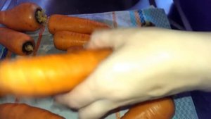 Лайфхак/Как хранить морковь.