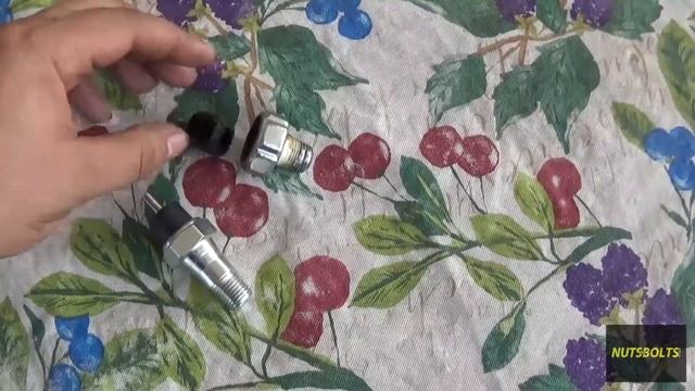 How to Diagnose and Replace an Oil Pressure Switch смотреть онлайн