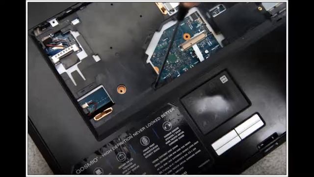 Toshiba Qosmio G35-AV650 노트북 분해(Laptop disassembly) смотреть онлайн
