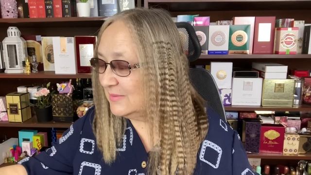 Посылка с эксклюзивными подарками! Такого вы ещё не видели! Лучшие сюрпризы для любителя парфюмерии смотреть онлайн