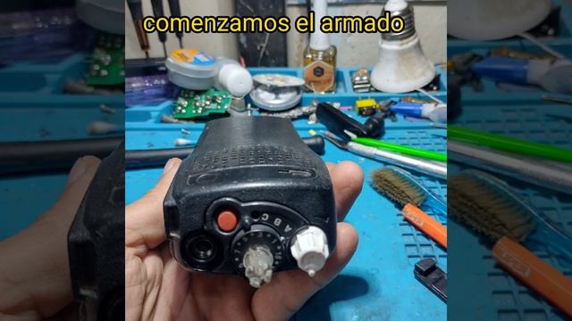 como hacer mantenimiento y arreglar radio Motorola XTS 1500 смотреть онлайн