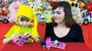 ► ТРОЛЛЬ ЧЕЛЛЕНДЖ: Троллим друг друга и открываем пакетики с игрушками из мультика Тролли