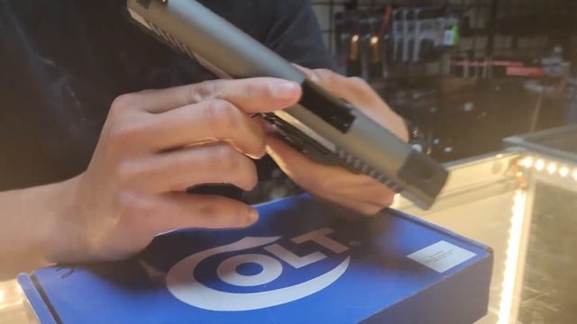 REVIEW Airsoft Cybergun kwc Colt Licensed M1911 смотреть онлайн