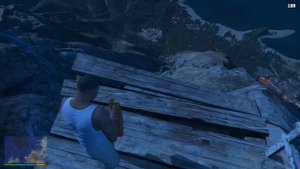 МЫ НАШЛИ СИРЕНОГОЛОВОГО И ОН ОХОТИТСЯ НА НАС В ГТА 5 МОДЫ ИГРЫ ВИДЕО СЕКРЕТ SIREN HEAD GTA 5 MODS