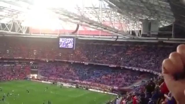 Blue is the color (Amsterdam arenA) смотреть онлайн