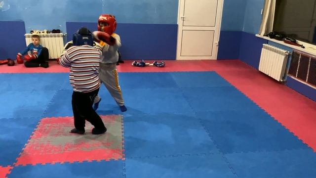 Спарринги клуб Форма рукопашный бой смотреть онлайн