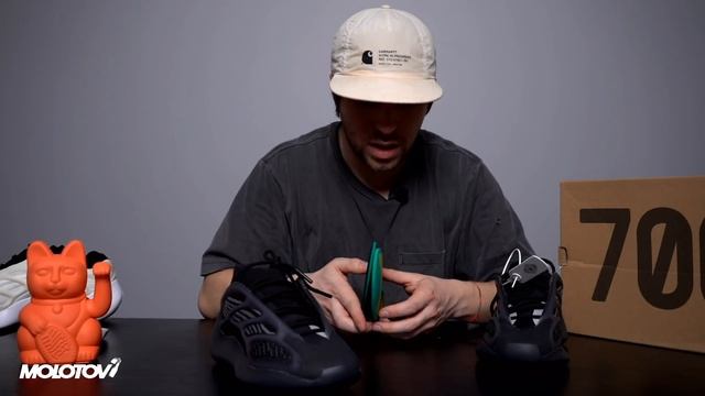 Паль vs Оригинал |  Fake ADIDAS YEEZY 700 V3 | Разрез YEEZY 700 V3