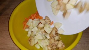 Филе индейки с картофелем и овощами в духовке.