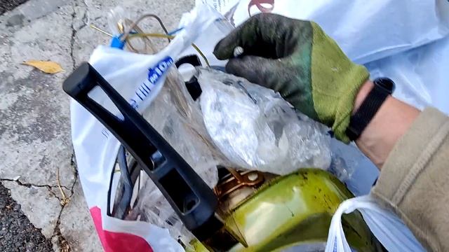 Поход по помойкам.Находки на помойках Симферополя. смотреть онлайн