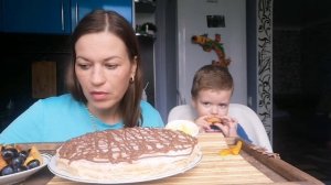 МУКБАНГ БЛИННЫЙ ТОРТ/НАГГЕТСЫ/КАРТОШКА ФРИ/MUKBANG HALK FAMILY ЕДА