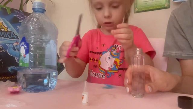 Книга волшебника.Загадочные водоросли, опыты с Алиной. смотреть онлайн