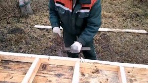 Апидомик своими руками ч.2. Пол и стены