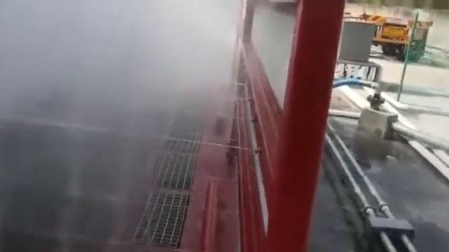 Оборудование для мойки колес и днища грузового автотранспорта