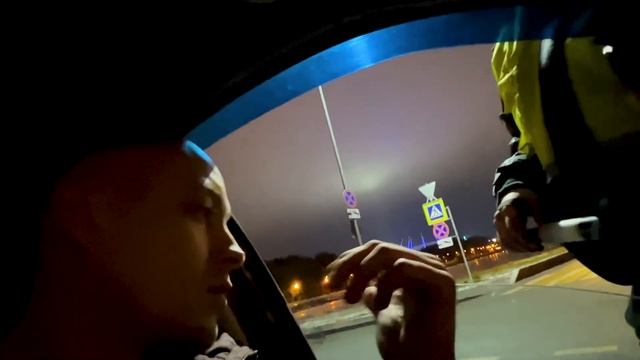 Инспектор ДПС замеряет атермальную тонировку! смотреть онлайн