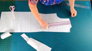 Модный, деловой сарафан из Вельвета на любой размер. Моделирование, раскрой и первая примерка.mp4