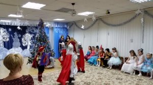 Танец богатырей. музыка А. Пахмутовой, слова Н. Добронравова "Богатырская сила"