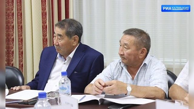 В совете старейшин Калмыкии подвели итоги работы за год смотреть онлайн