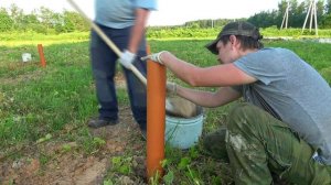 Свайный фундамент из канализационных труб для каркасного дома 6 на 6 метров