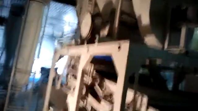 Монета 10 рублей стоит на машине ЗМ-5. смотреть онлайн