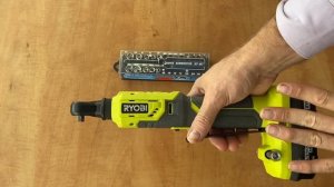 Трещотка аккумуляторная Ryobi R18RW2