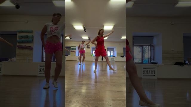 Открыли сезон??!LATINA mix и Наталья Асриян.? Ярославль.  Dance studio SMART