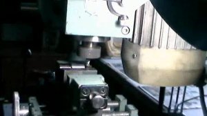 Токарный станок Универсал 2  Применение тисков при фрезеровании