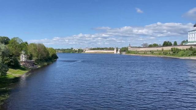 Река Великая в Пскове смотреть онлайн